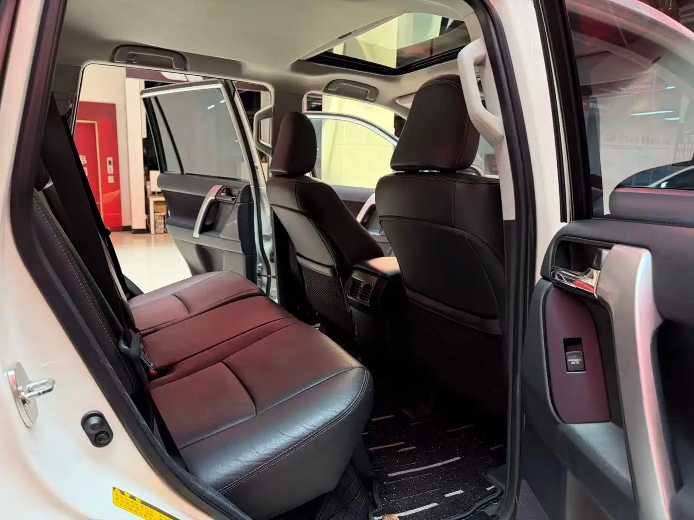 Toyota Prado 2016 2.7L Auto Standard Edition фото 15