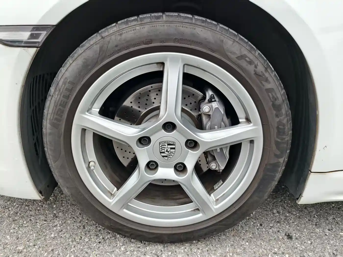 PORSCHE 718