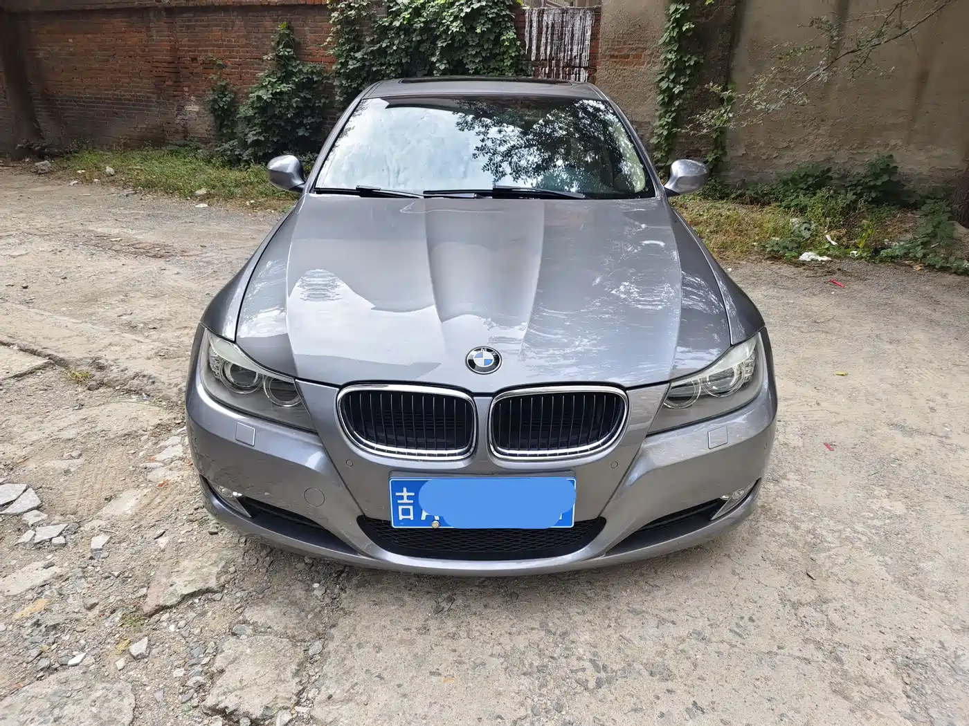 BMW 3 Series (Import) 2010 320i Fashion фото 2