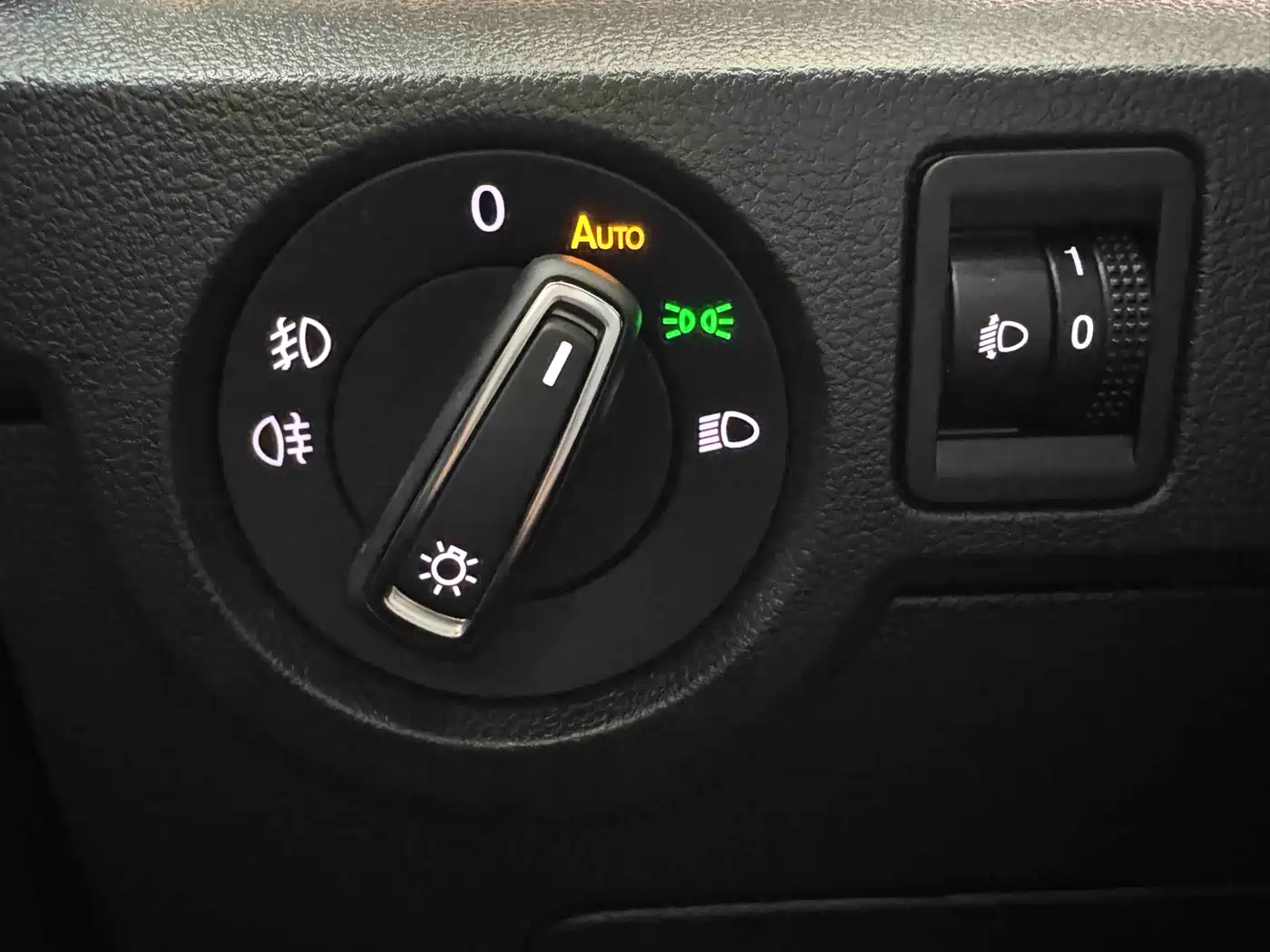 Volkswagen Tanying 2021 280TSI DSG R-Line Intelligent Connect Edition фото 11
