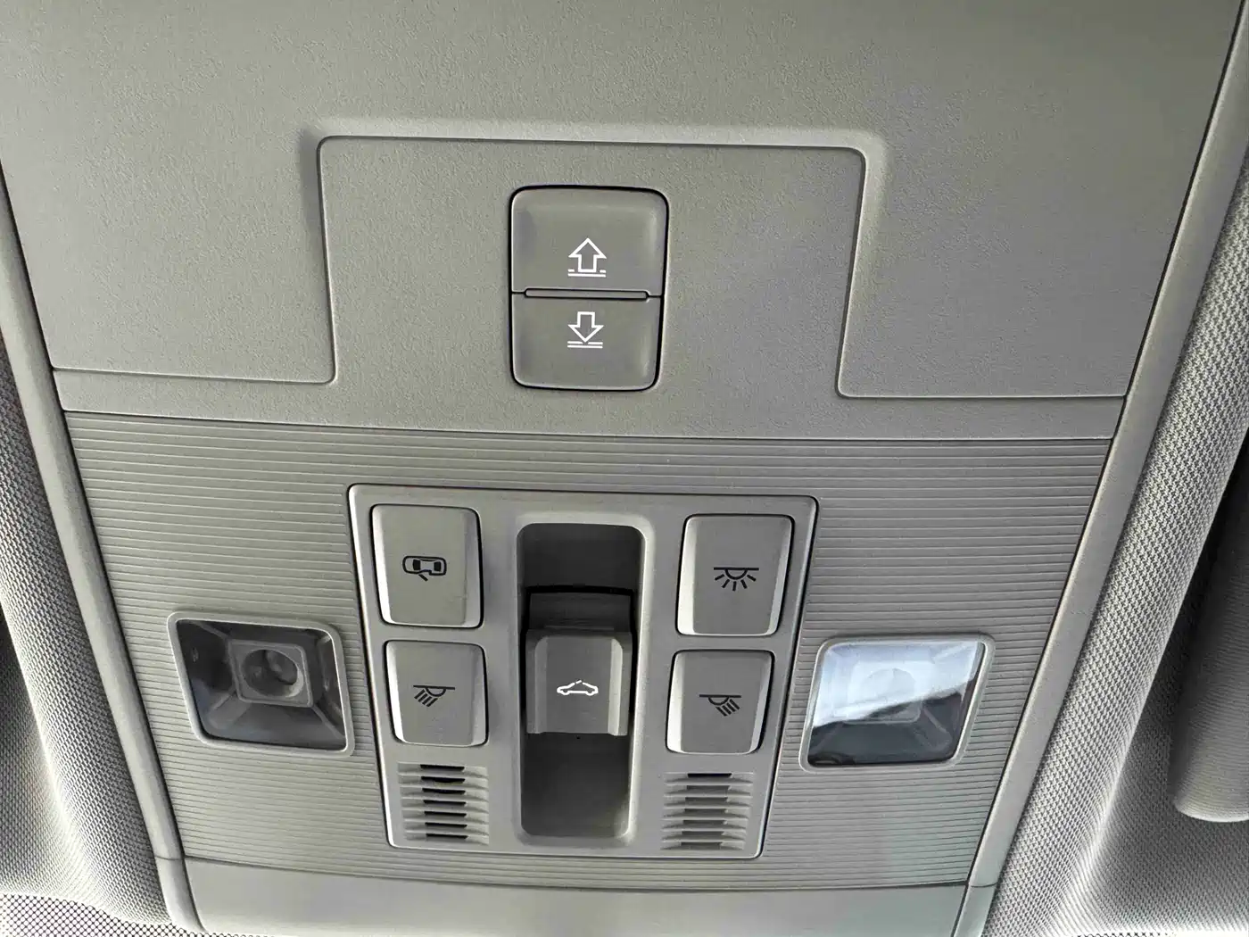 Volkswagen Tanying 2021 280TSI DSG R-Line Intelligent Connect Edition фото 14