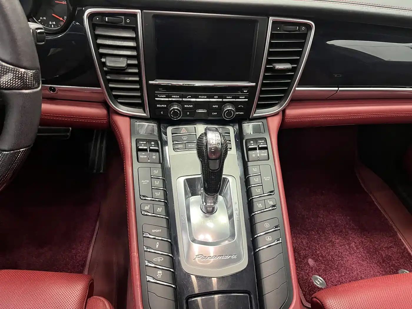 Porsche Panamera 2016 Panamera Executive Edition 3.0T фото 16