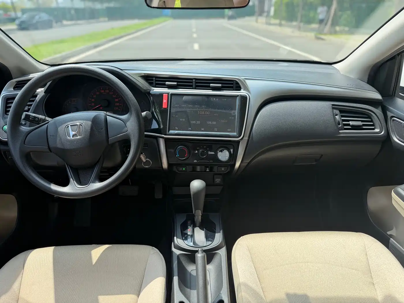 Honda City 2018 2017 1.5L CVT Comfort