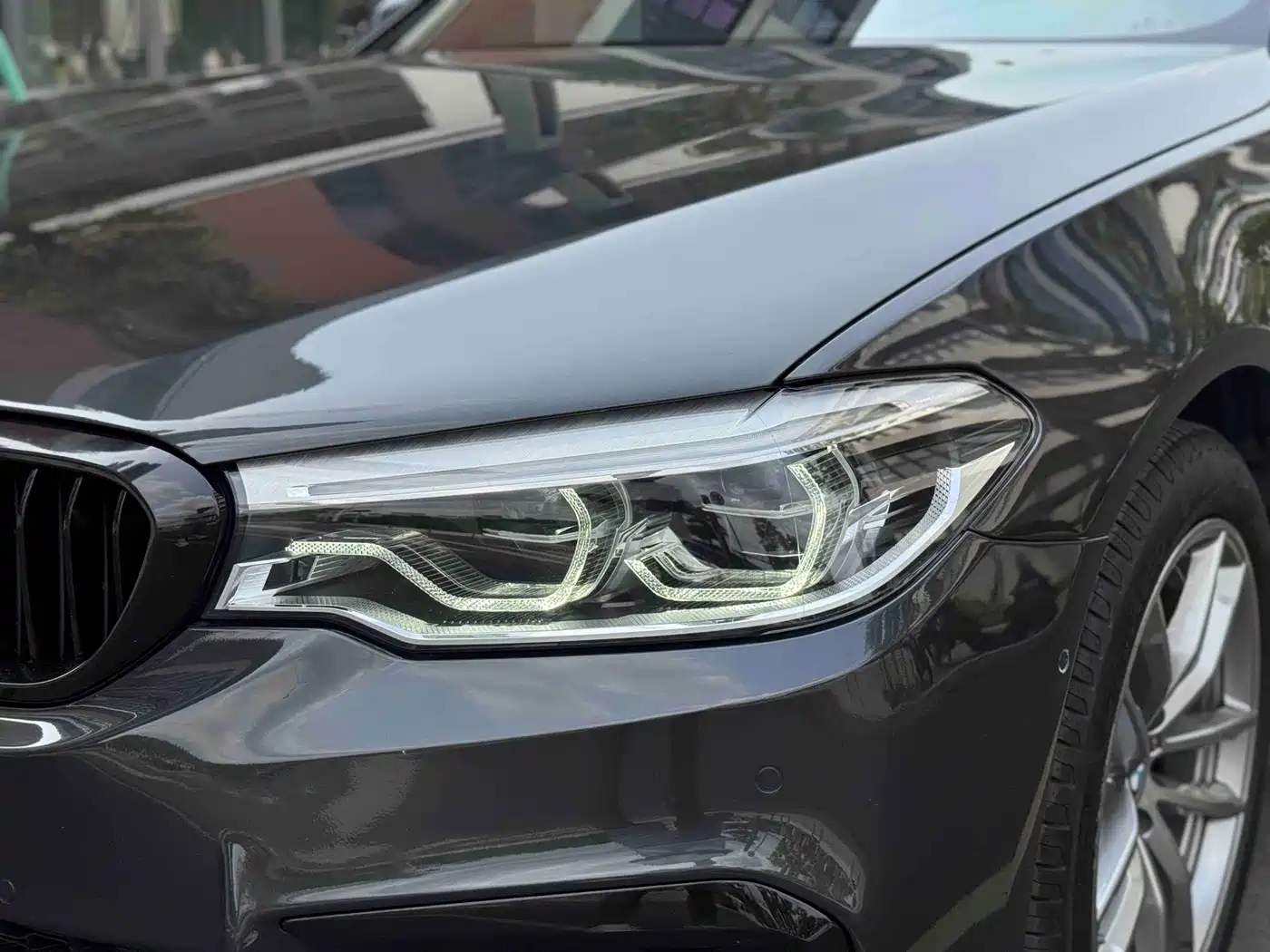 BMW 5 Series (Import) 2020 Model 525i M Sport Package фото 4