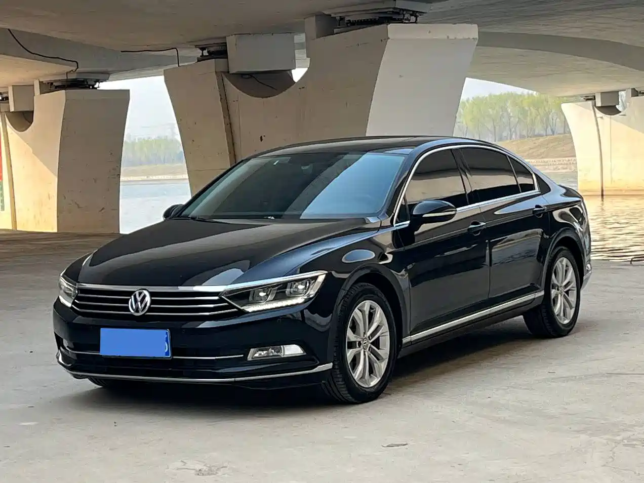 Volkswagen Magotan 2018 Facelift 330TSI DSG Luxury
