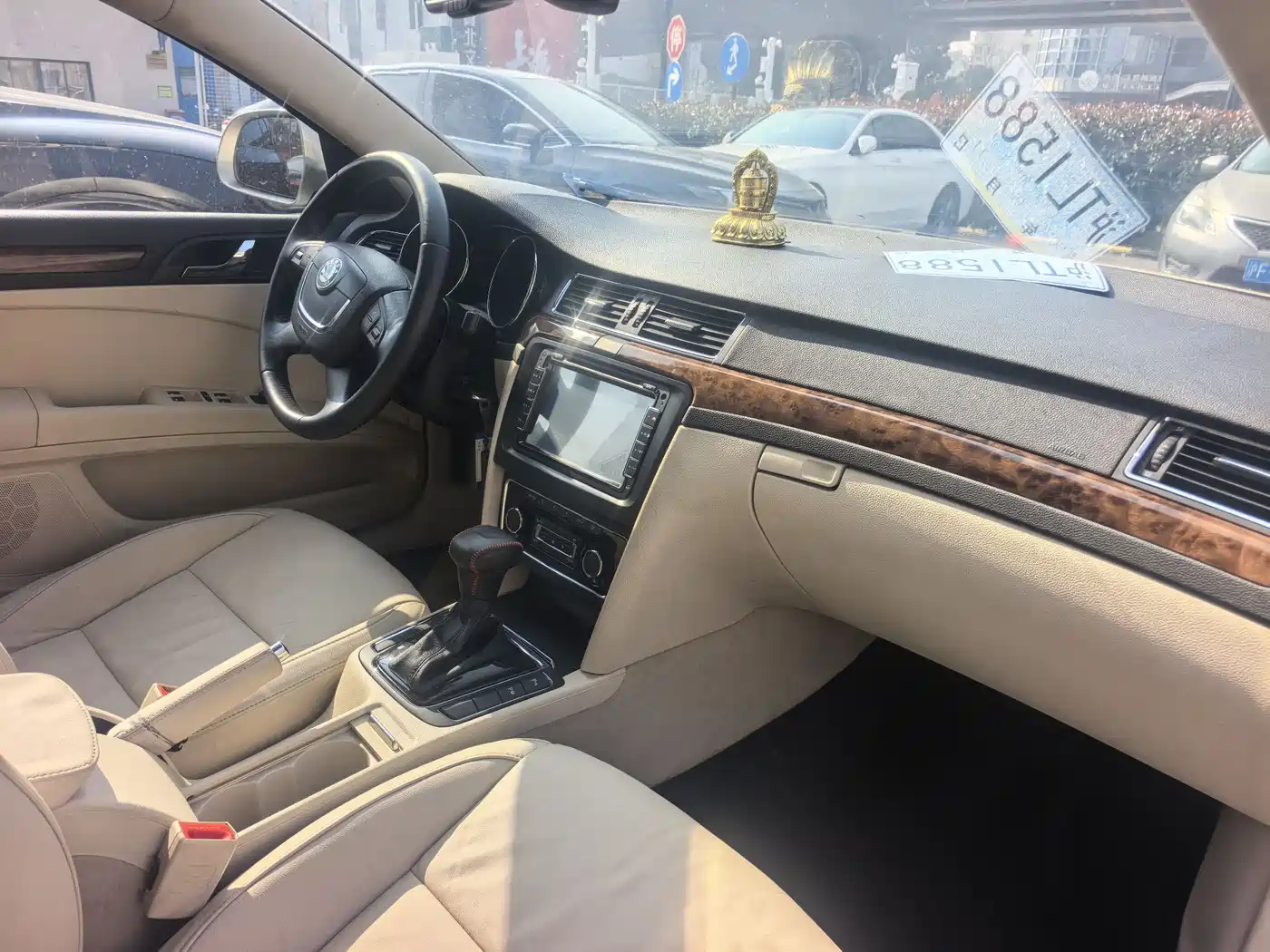 Škoda Superb 2012 1.8TSI Automatic Elegance Edition фото 22