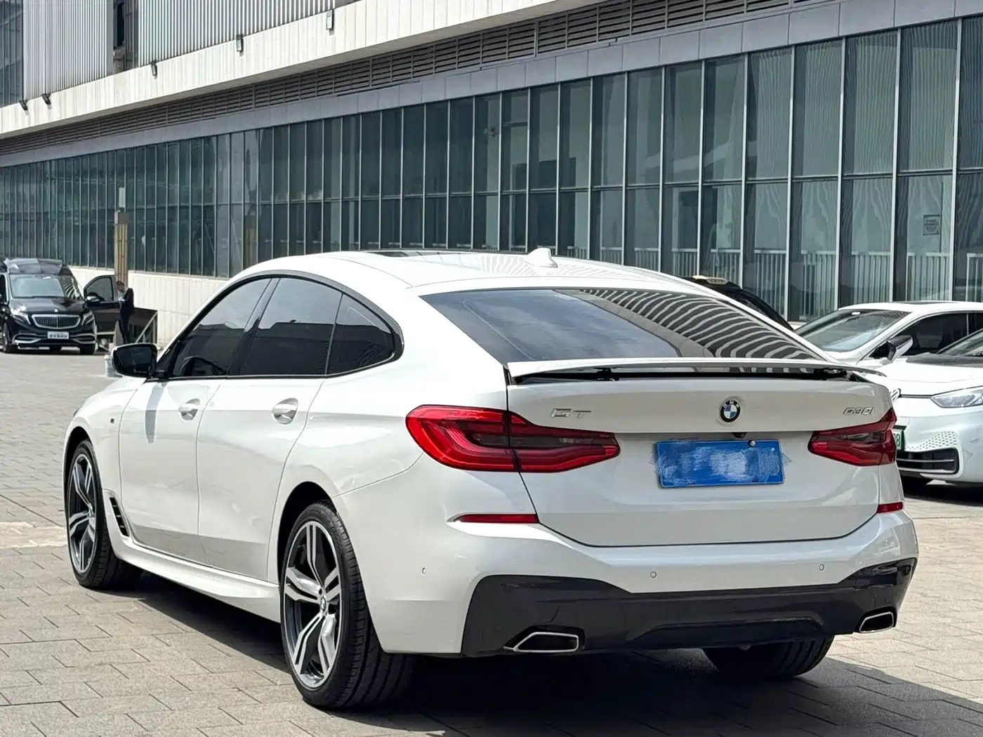 BMW 6 Series GT 2021 630i M Sport Package фото 9