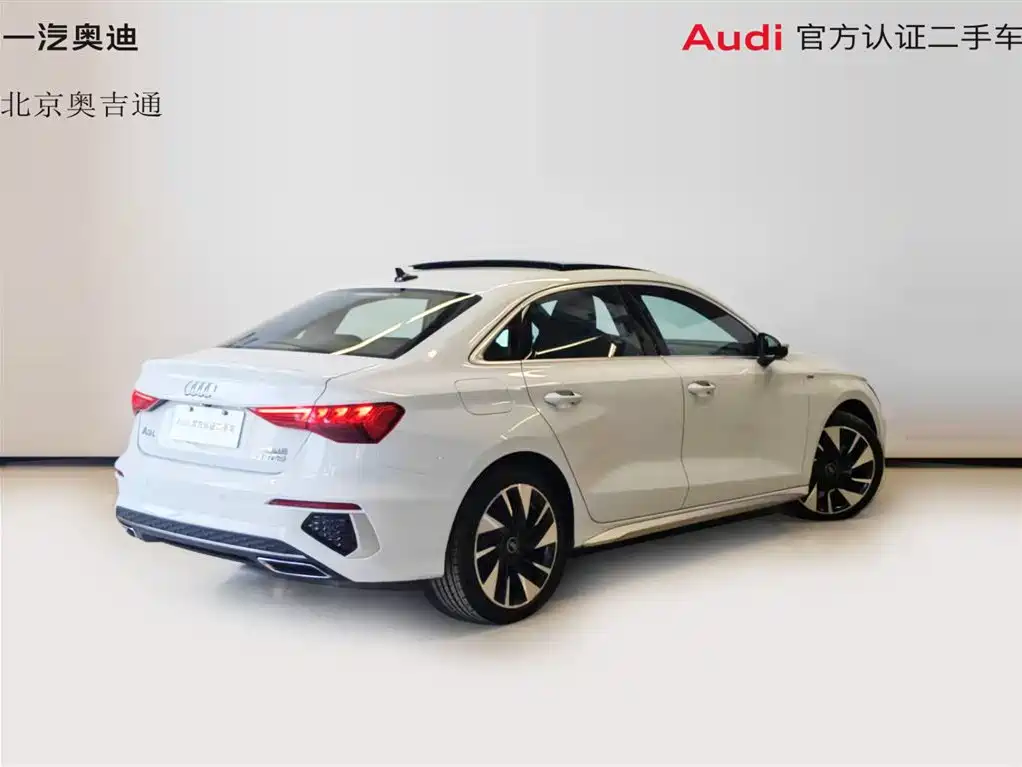 Фото 4 - Audi A3