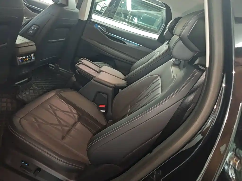 Ford Edge 2025 2026 Edge L 2.0T EcoBoost AWD 7-Seater Premium