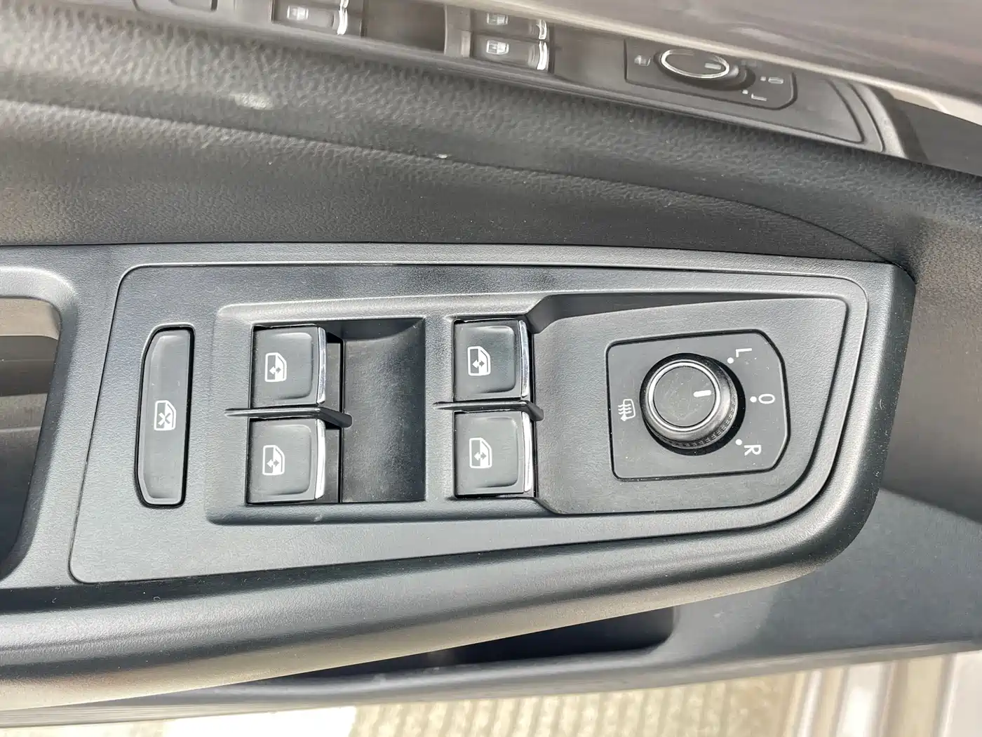 Volkswagen Bora 2020 1.5L Automatic Elite фото 9