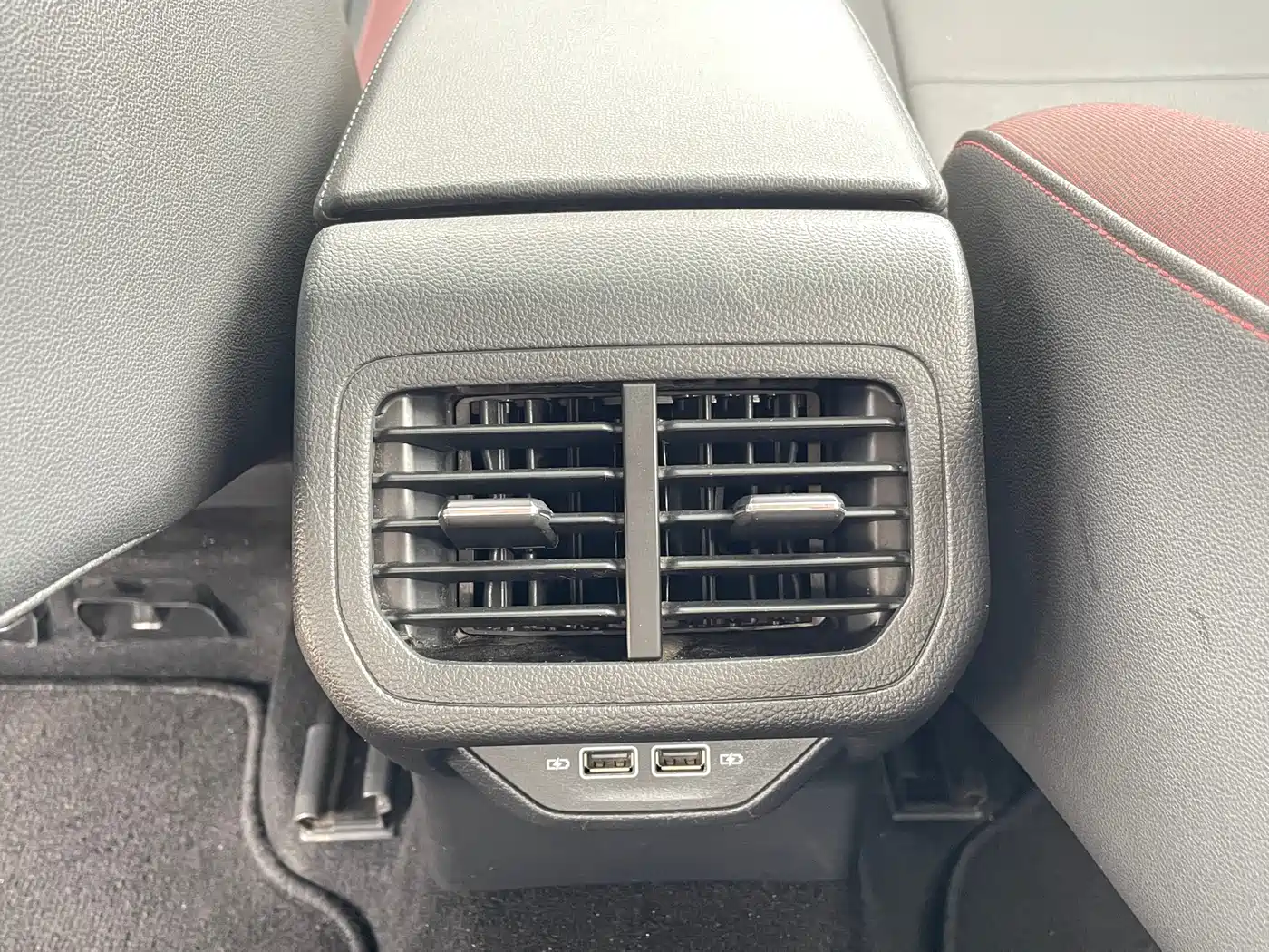 Volkswagen Bora 2020 1.5L Automatic Elite фото 17