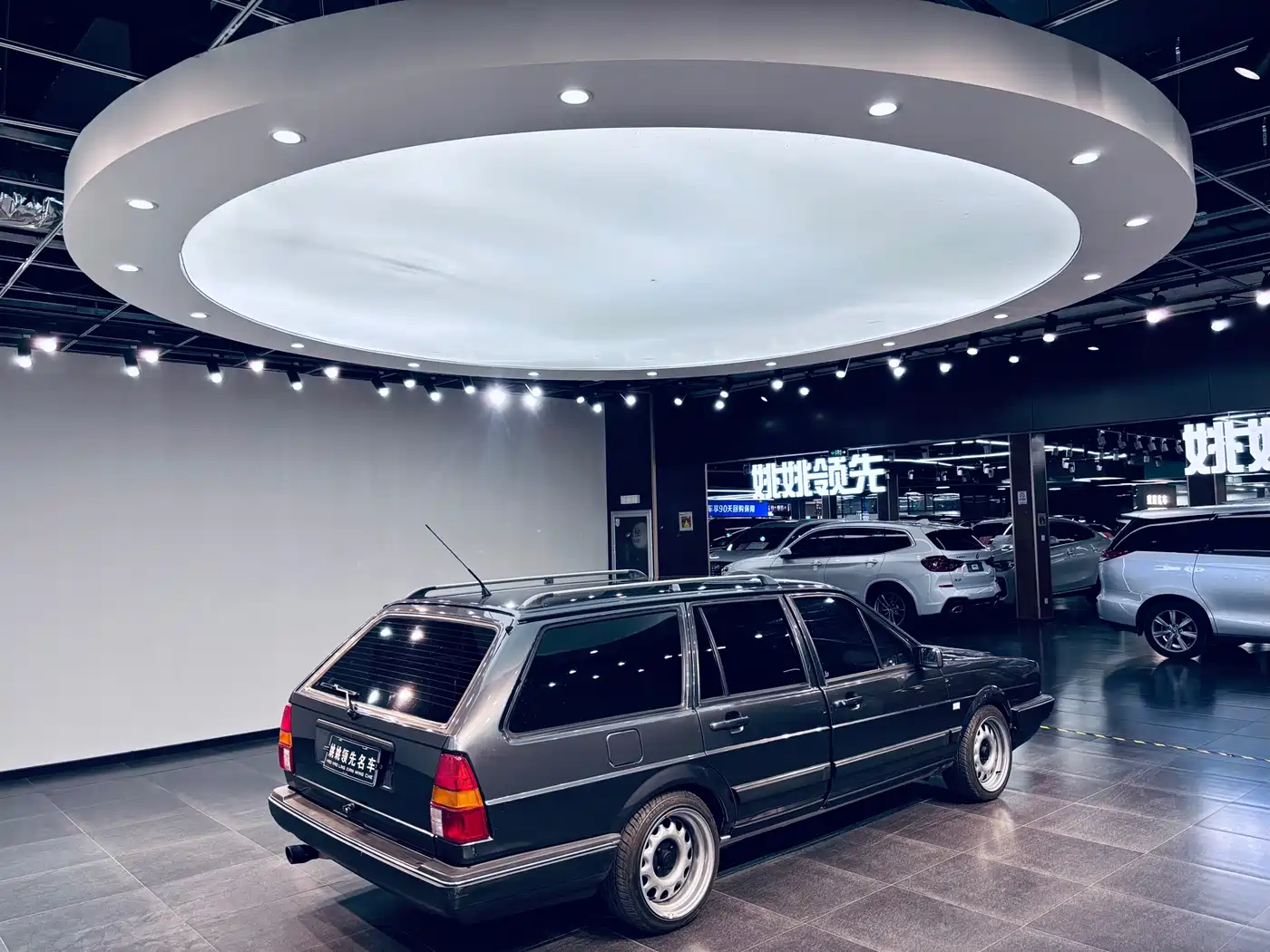 Volkswagen Santana Classic фото 3