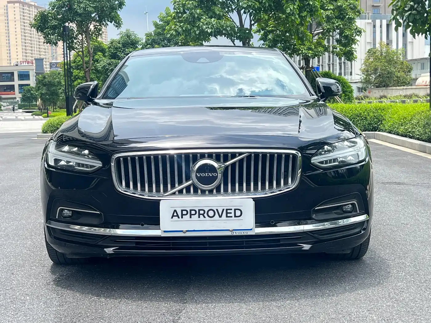 Фото 2 - Volvo S90