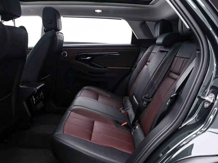 Land Rover Range Rover Evoque 2023 Range Rover Evoque L 249PS Luxury Edition фото 14