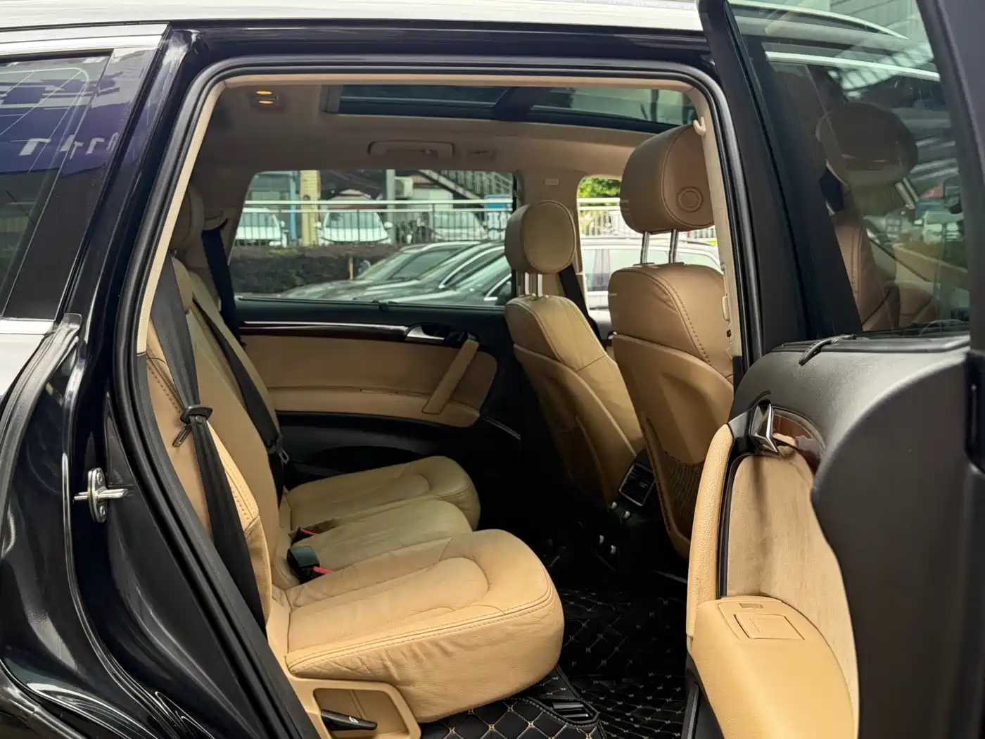 Audi Q7 2012 3.0 TDI Leading Edition фото 9