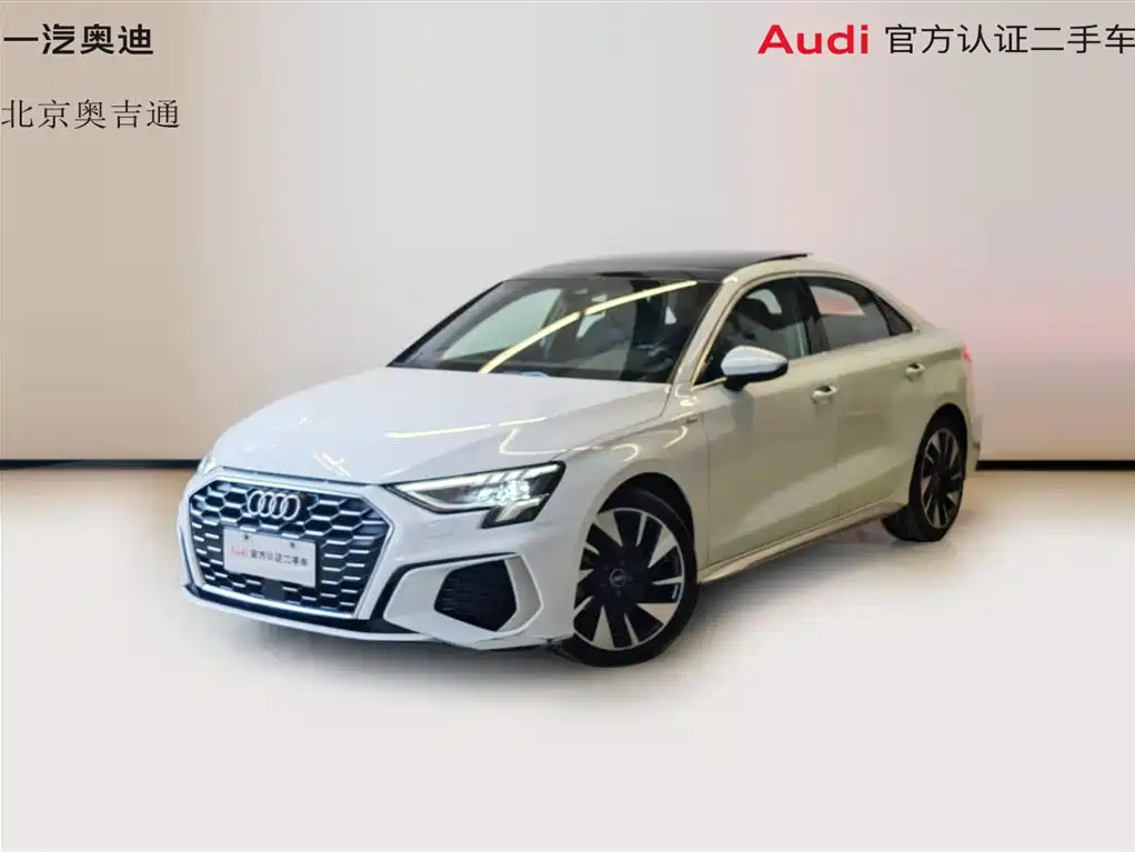 Фото 1 - Audi A3