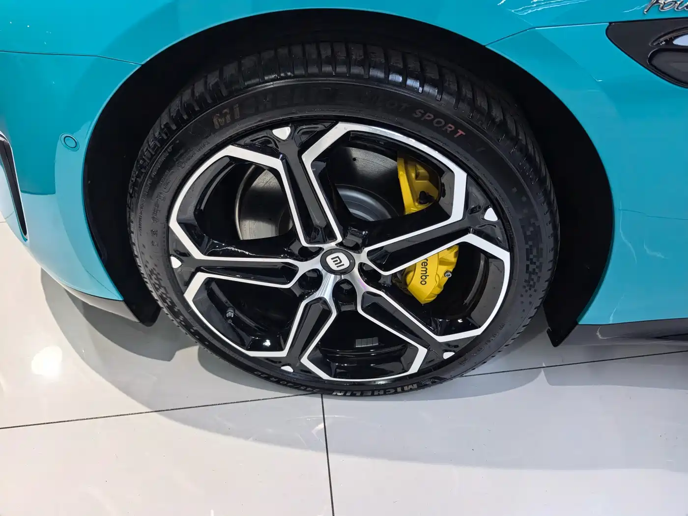 XIAOMI CAR XIAOMI SU7