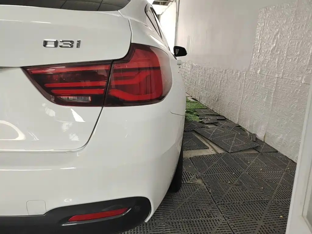 BMW 3 Series GT 2021 2020 320i M Sport Package