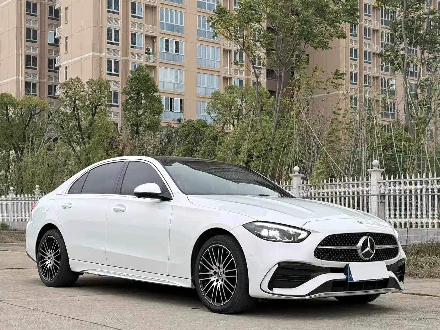 MERCEDES-BENZ C CLASS