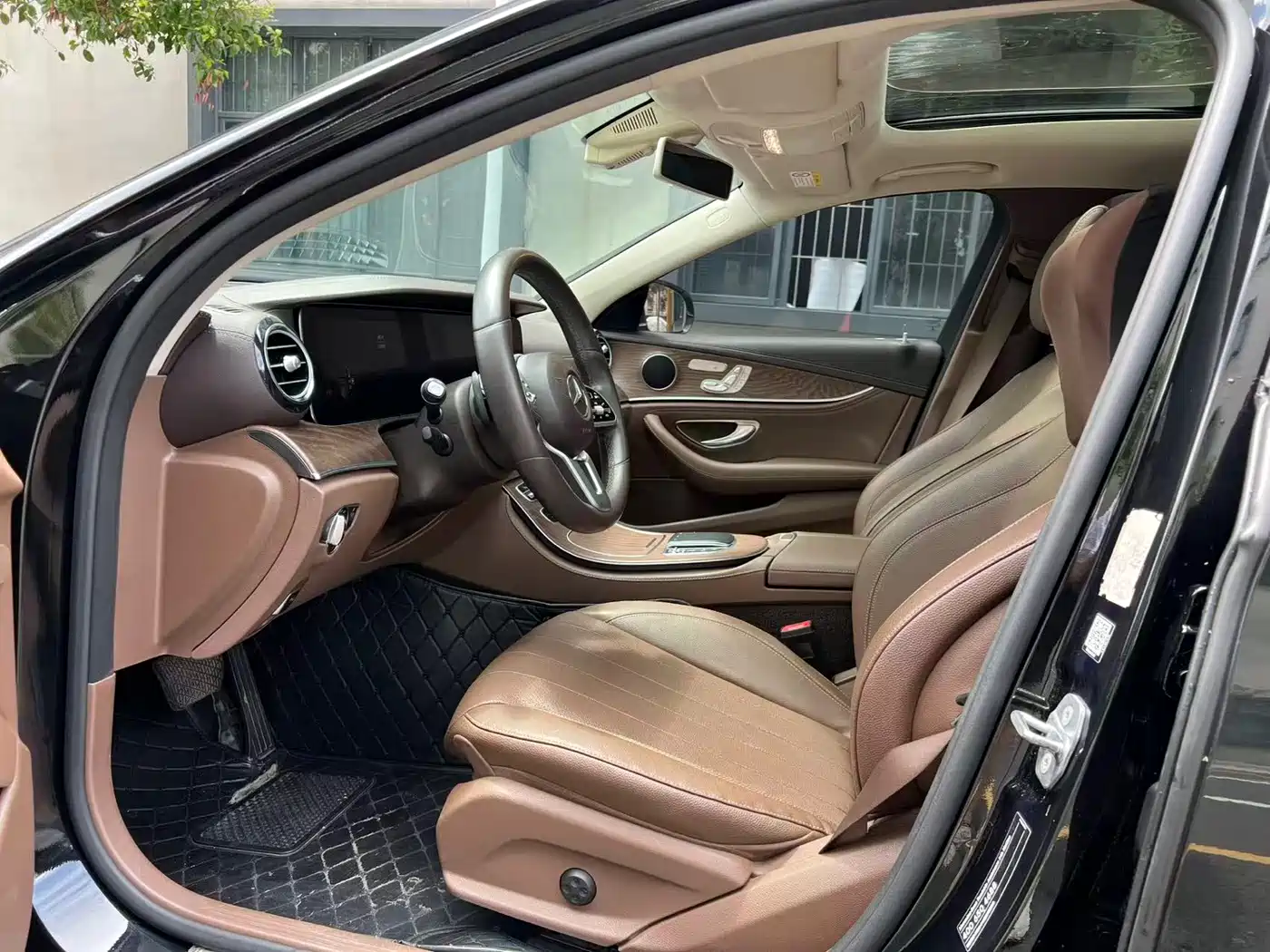 Mercedes-Benz E-Class 2019 Facelift E 300 L Fashion фото 4