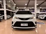 Фото 2 - Toyota Granvia