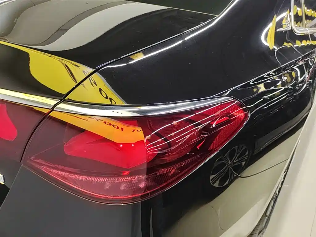 Mercedes-Benz E-Class 2025 E 260 L фото 8