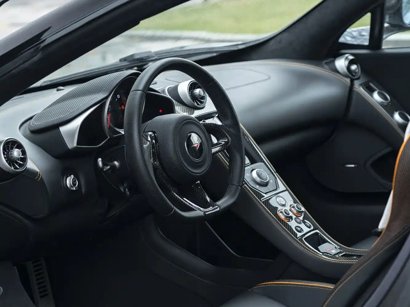 McLaren 12C 2013 2013 3.8T COUPE
