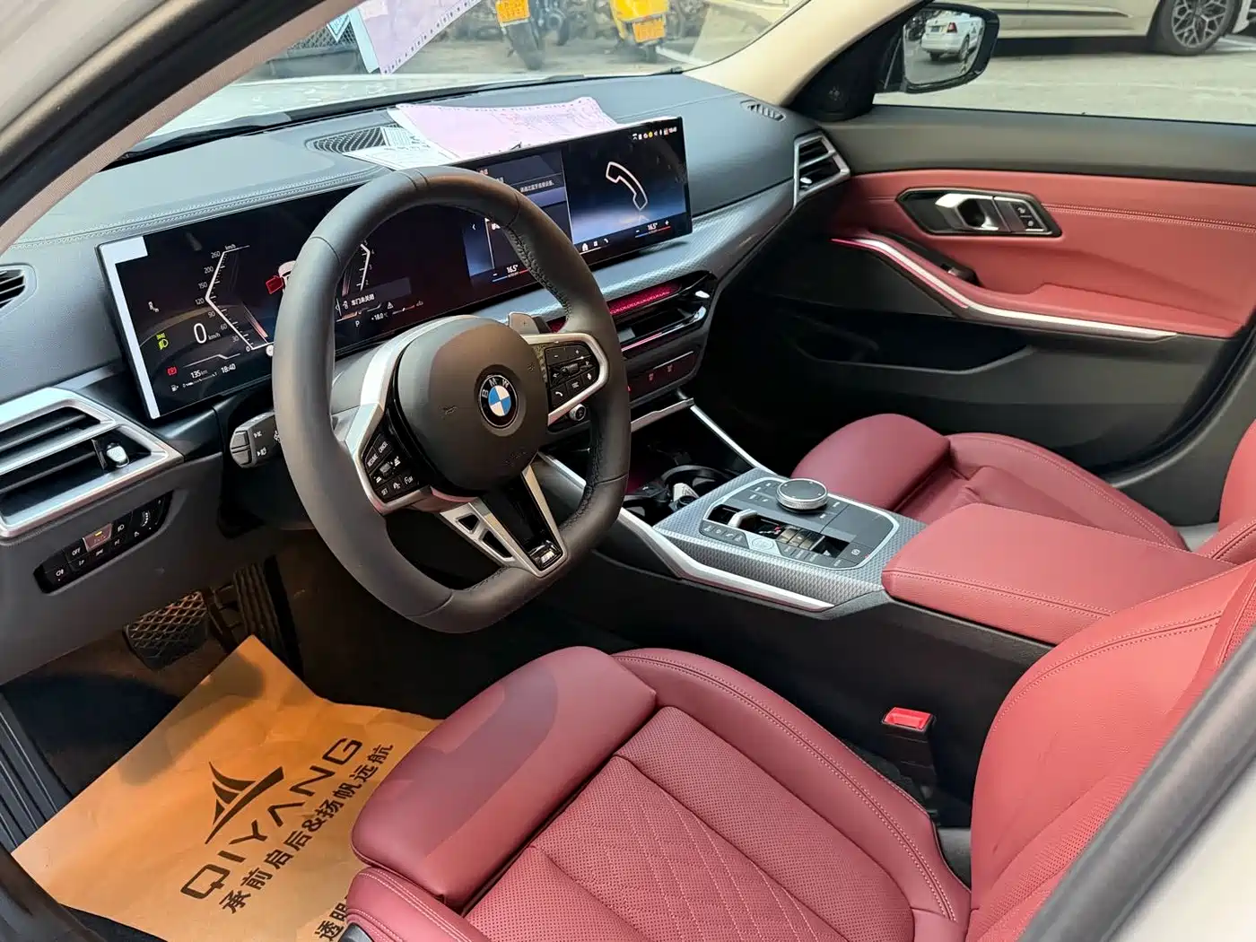 BMW 3 Series 2025 330Li M Sport Night Edition фото 4