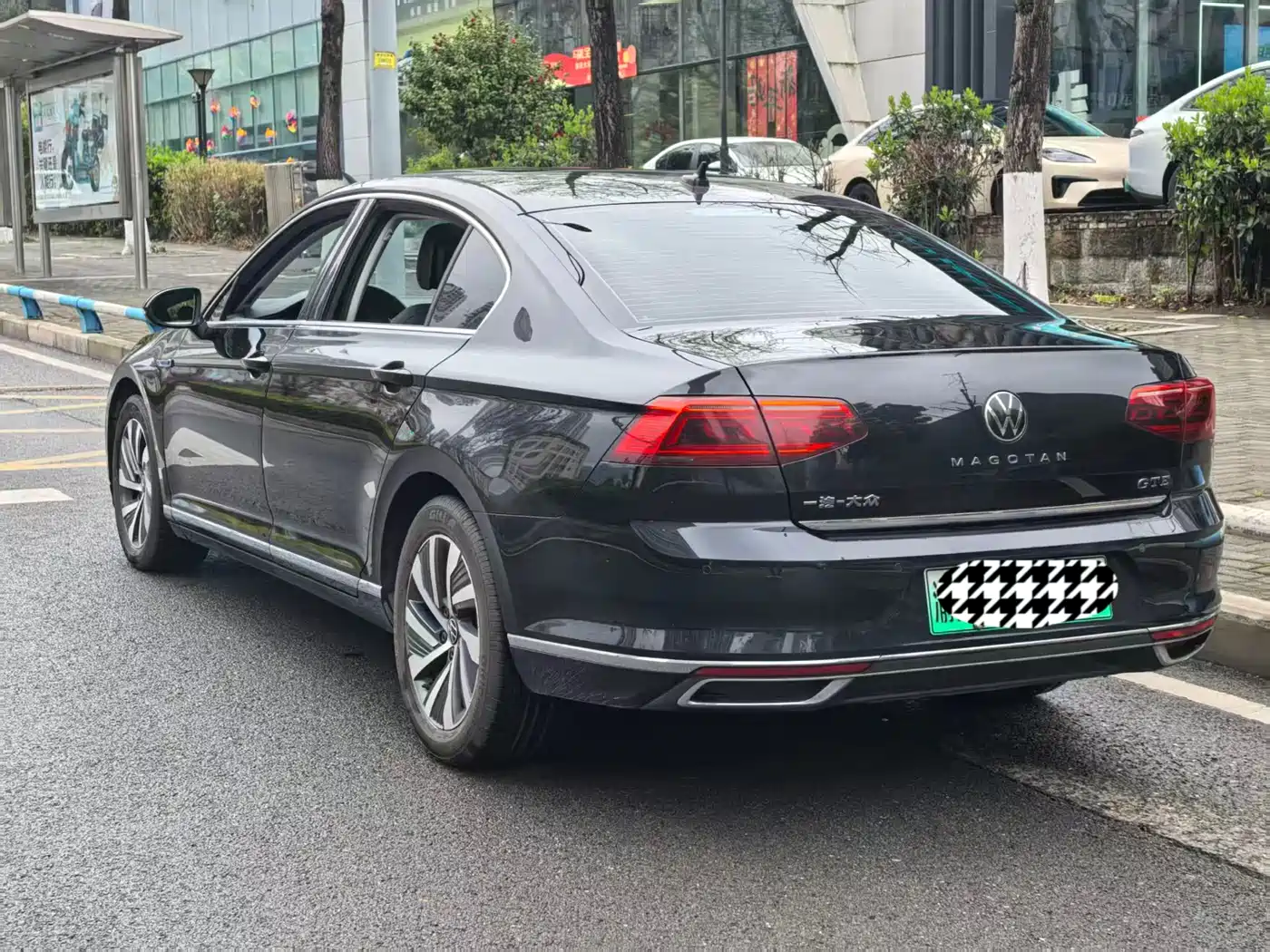 Volkswagen Magotan GTE Plug-in Hybrid 2022 GTE Luxury фото 6
