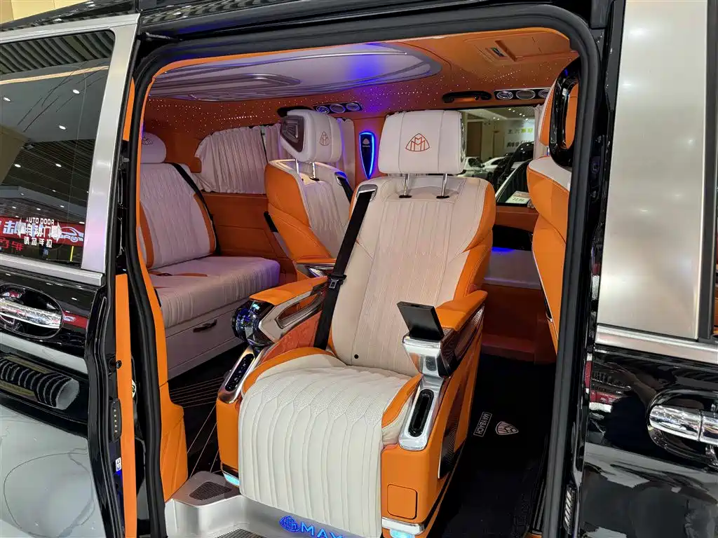 Mercedes-Benz Vito 2021 2.0T Elite 7-Seater фото 19
