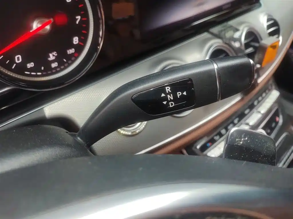Mercedes-Benz E-Class 2017 E 200 Sport 4MATIC фото 7