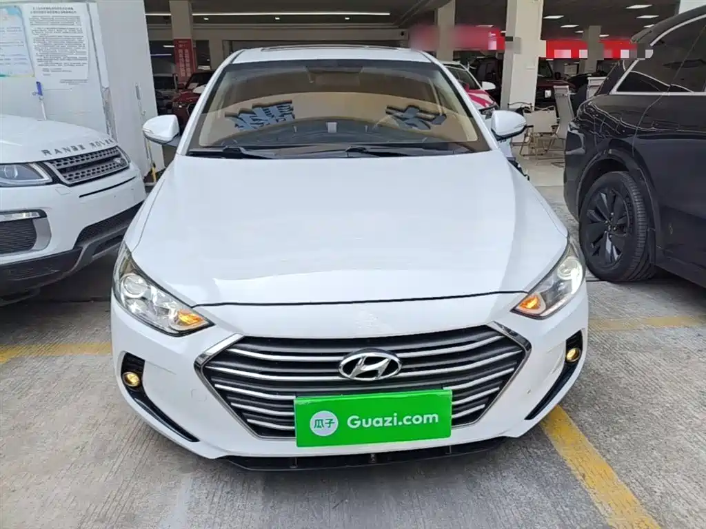 Hyundai Elantra 2016 1.4T DCT Dynamic·Elite Edition фото 3