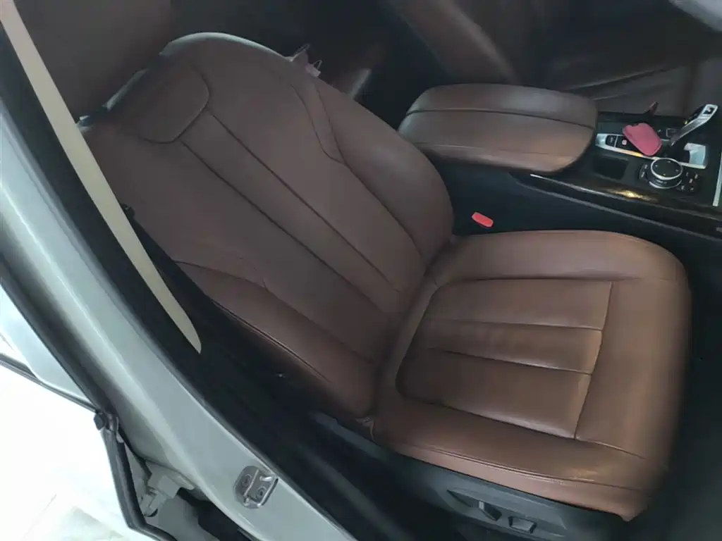 BMW X5 (Import) 2015 xDrive28i фото 20