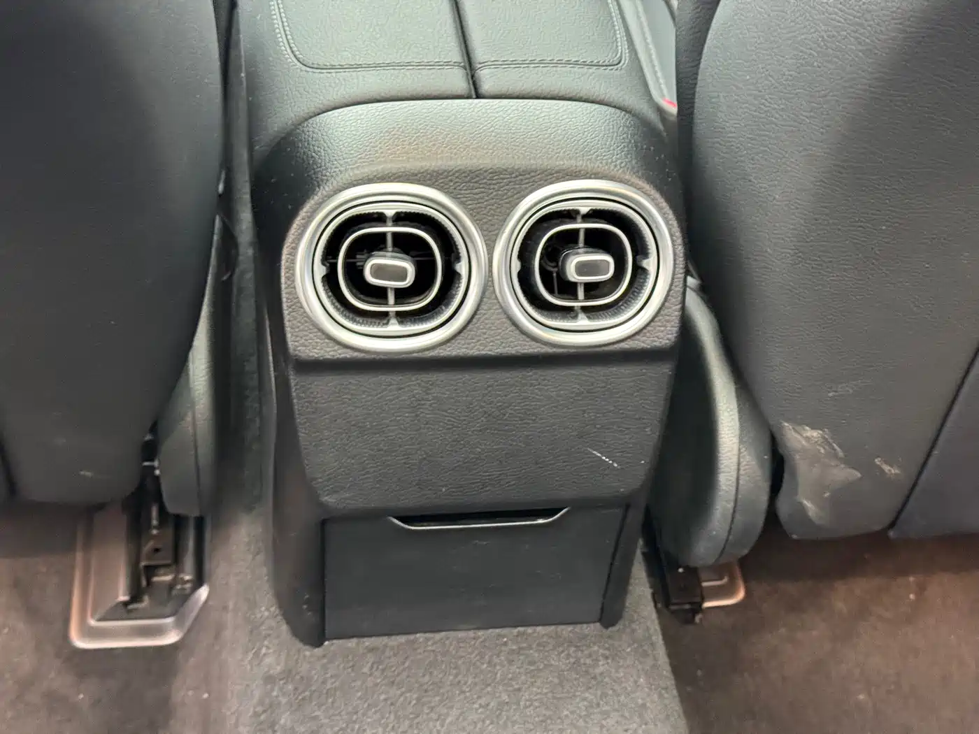 Mercedes-Benz C-Class 2024 C 260 L Sport фото 12