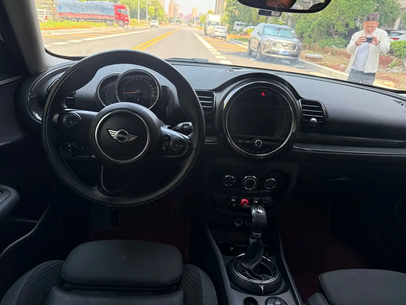 MINI CLUBMAN 2016 Facelift 1.5T COOPER фото 6