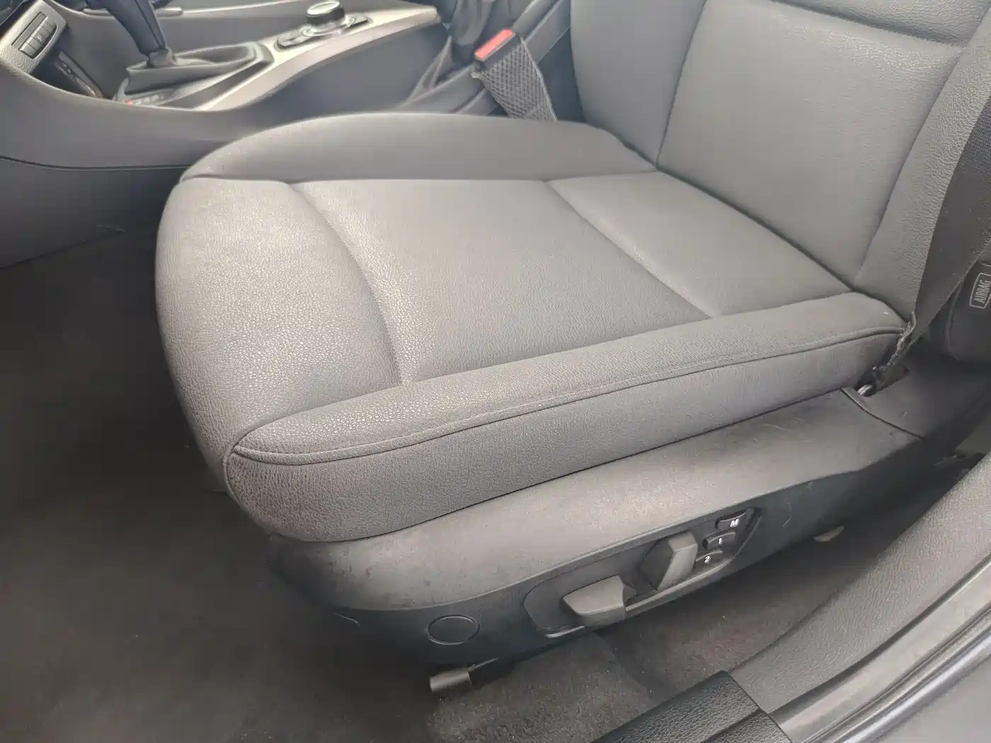 BMW X1 (Import) 2012 sDrive18i Luxury фото 12