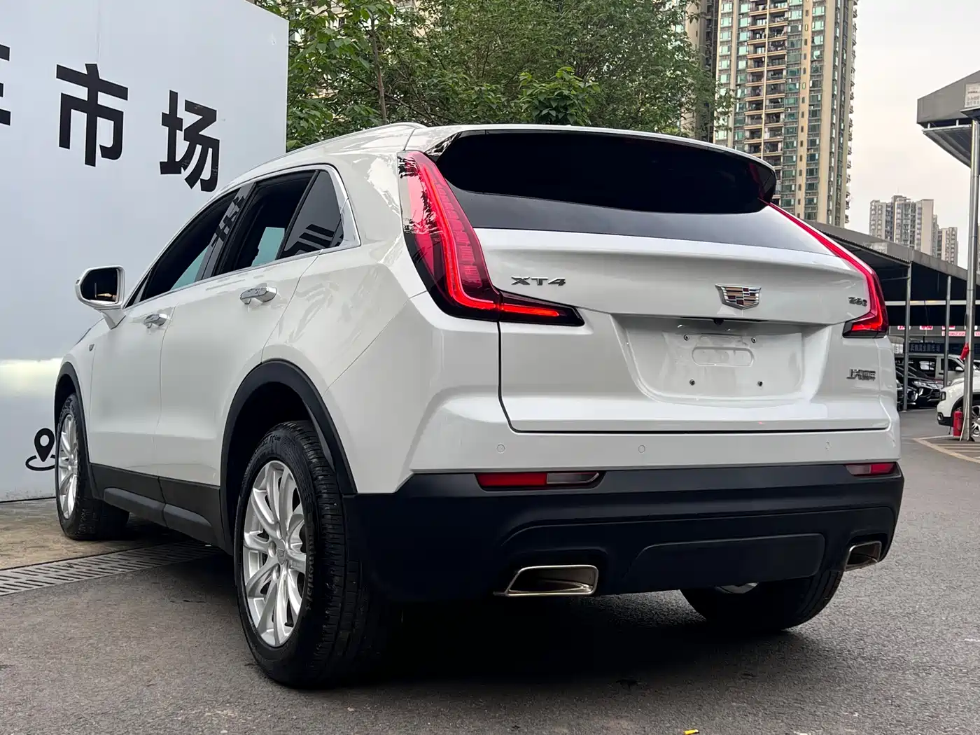 Cadillac XT4 2020 Facelift 28T 2WD Tech фото 34