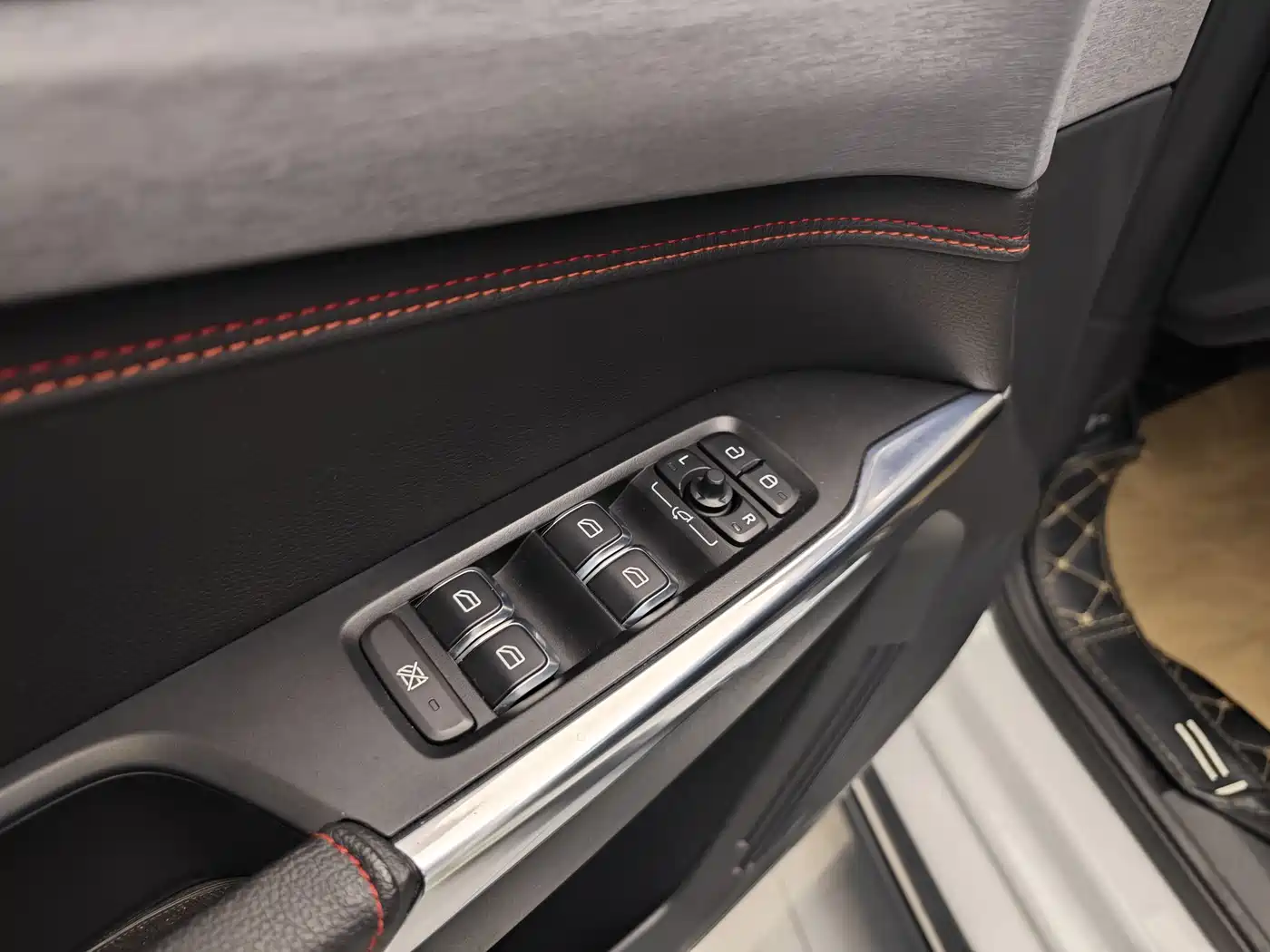 Lynk & Co 02 2019 High Energy Edition 2.0T Automatic 2WD Power Pro China VI фото 9