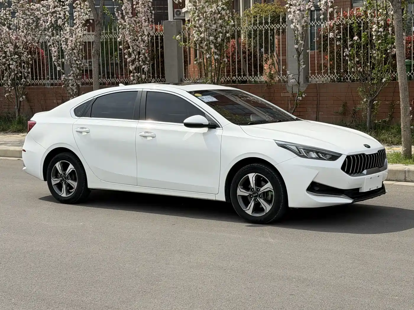 Kia K3 2019 1.5L CVT Smart Connect Edition фото 3
