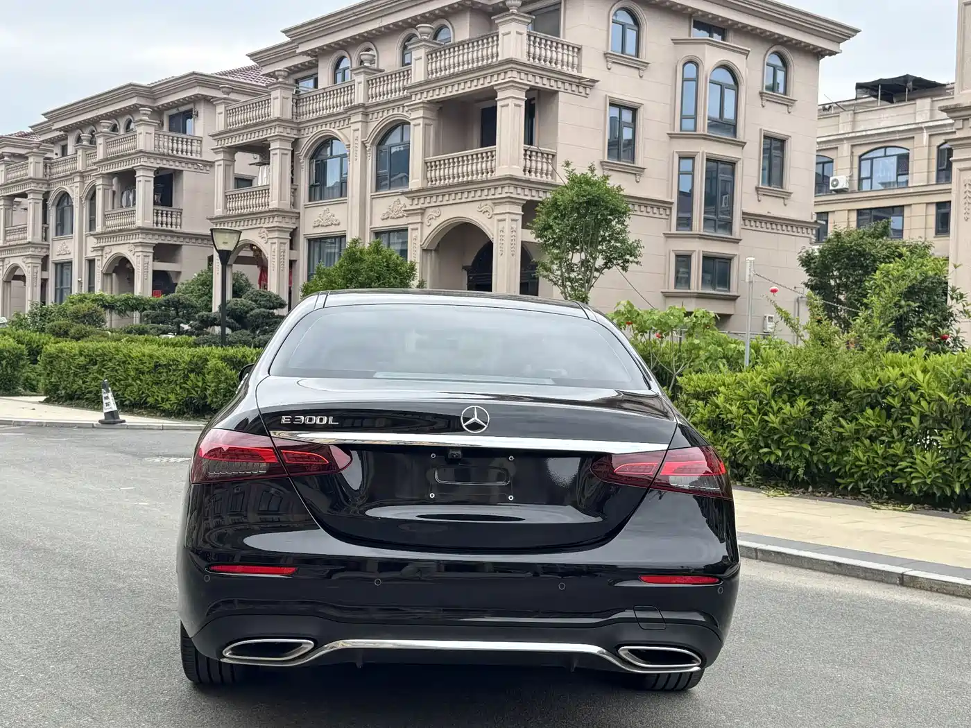 Mercedes-Benz E-Class 2021 E 300 L Fashion фото 5