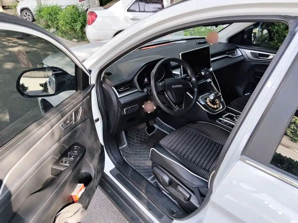 Haval M6 2025 2023 PLUS 1.5T DCT Elite Smart Connect
