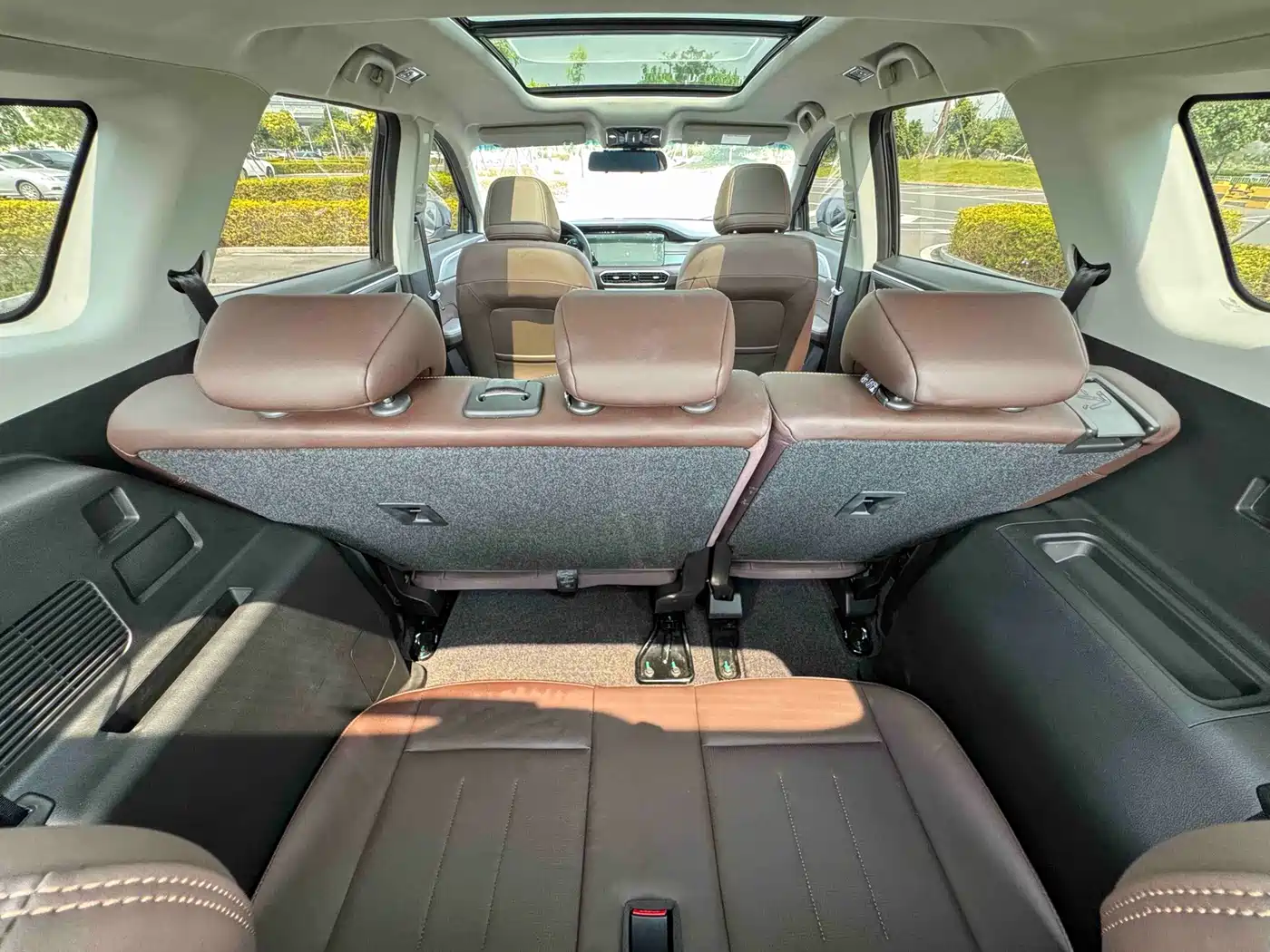 Jetour X90 PLUS 2023 2023 1.6TD DCT Villa 7-Seater