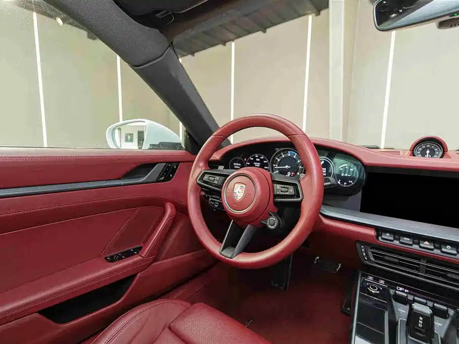 Porsche 911 2020 Carrera 4 3.0T фото 12