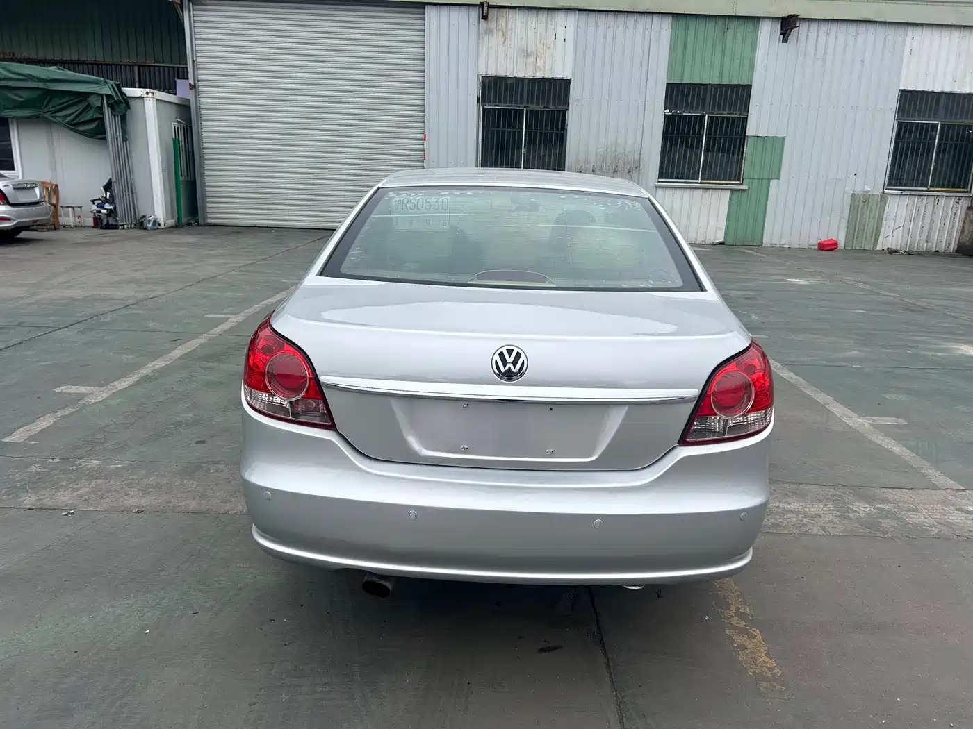 Volkswagen Lavida 2011 1.6L Automatic Pinxuan Edition фото 12
