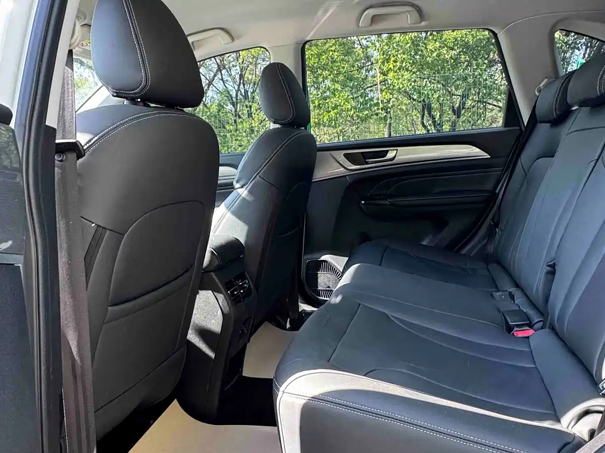Haval M6 2023 PLUS 1.5T Manual Elite Smart Connect фото 11