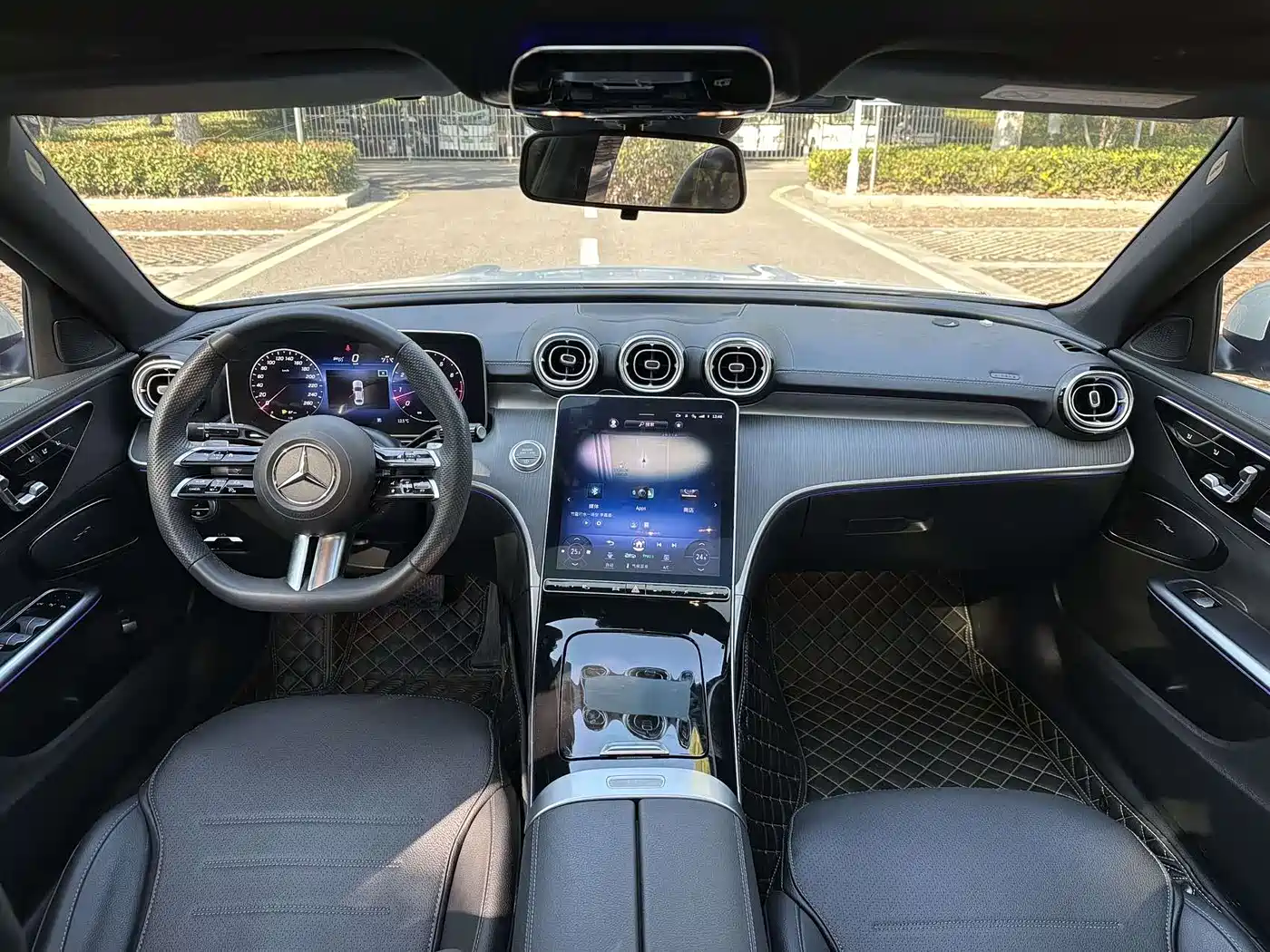 Mercedes-Benz C-Class 2024 C 260 L Sport фото 9