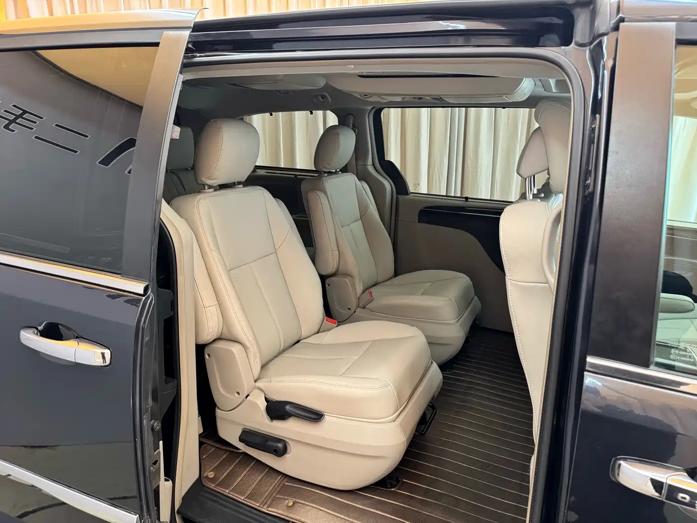 Chrysler Grand Voyager (Import) 2014 2014 3.6L Comfort Edition