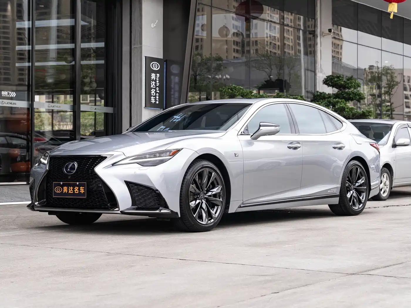 Lexus LS 2022 2021 500h F SPORT