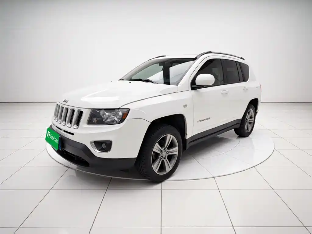 Jeep Compass (Import) 2016 2014 Facelift 2.4L 4WD Comfort Edition