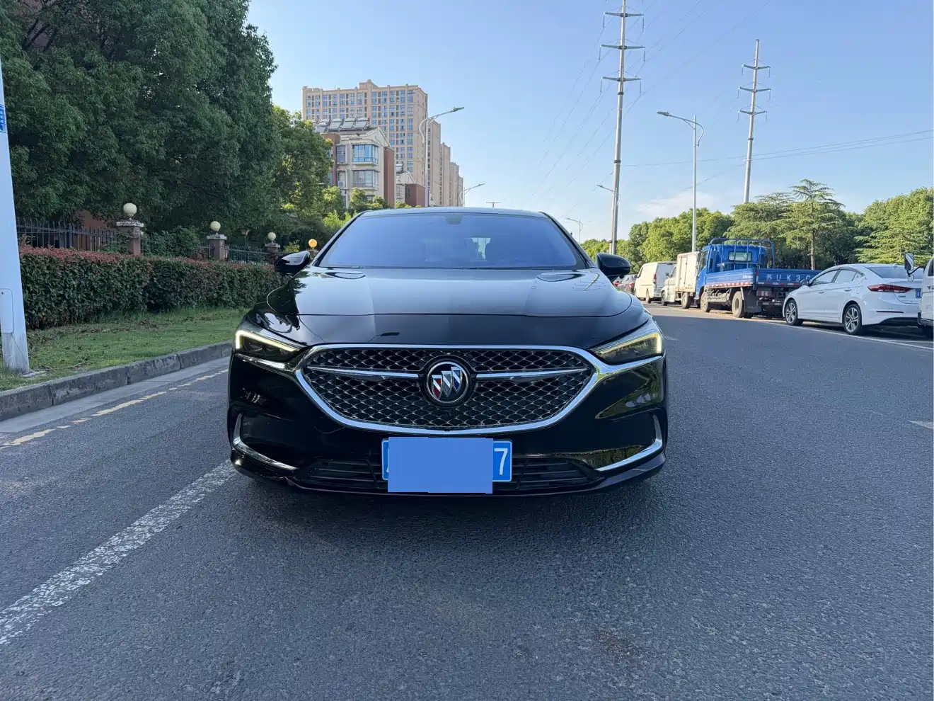 BUICK LACROSSE